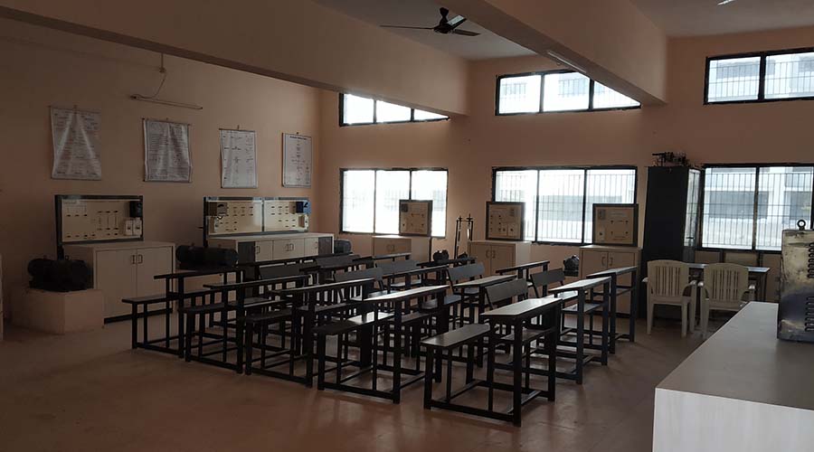 Electrical laboratory seen from the entrance